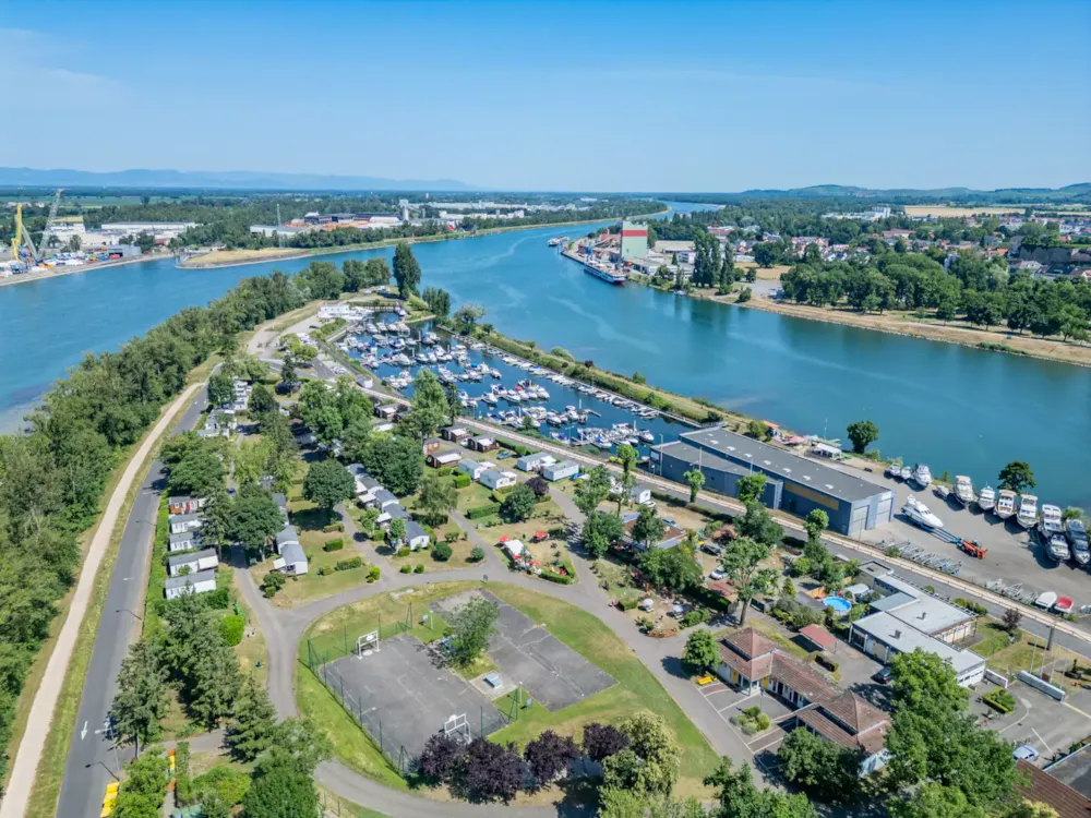 Homair - Camping L'Ile du Rhin - image n°1 - Camping Direct