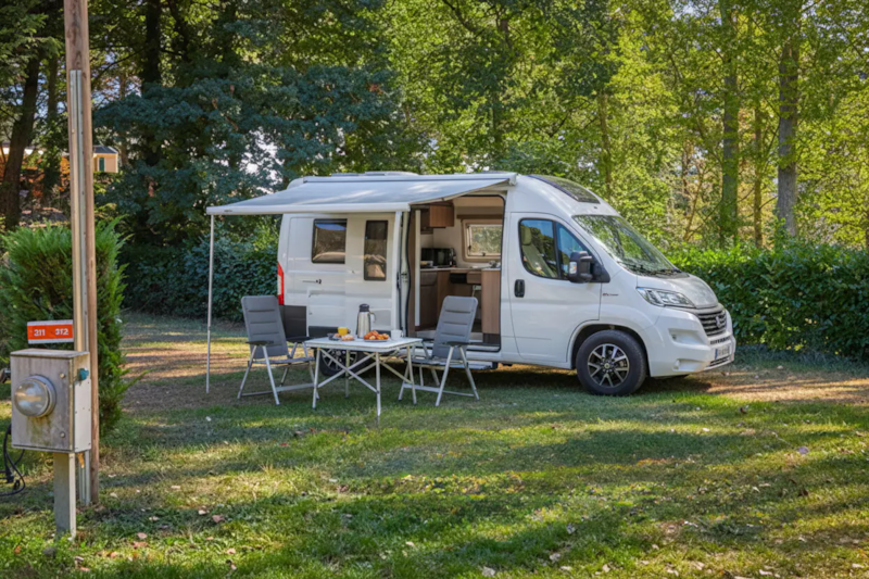 Piazzola Essenziale | Veicolo -7 m | 100-120 m² | Elettricità, no acqua