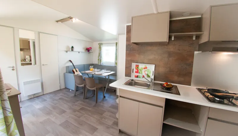 Eco Mobil Home 2Ch. Cordova (2015) 27M² + Terrasse Semi-Couverte