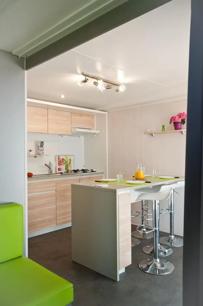 Confort Mobil Home 2Ch. Calypso (2016) 28M² + Terrasse Semi-Couverte