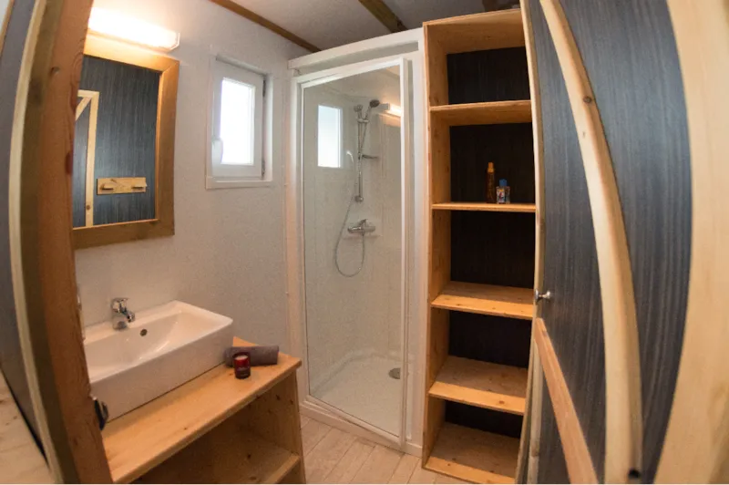 Confort Mobil Home 1Ch. Gloria (2014) 24² + Terrasse Semi-Couverte