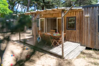 Mietunterkunft - Confort Mobilheim 3 Zimmer Ecumes (2016) 31M² + Halbüberdachte Terrasse - Camping Les Cyprès