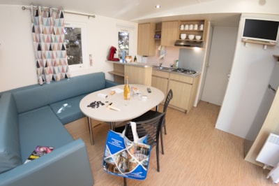 CONFORT Mobile home 3 bedrooms EMBRUNS (2017) 30m² + Half-covered terrace — 3