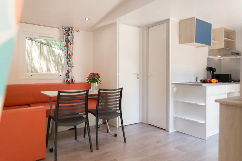 Confort Mobil Home 2Ch. Catleya (2017) 27M² + Terrasse Semi-Couverte