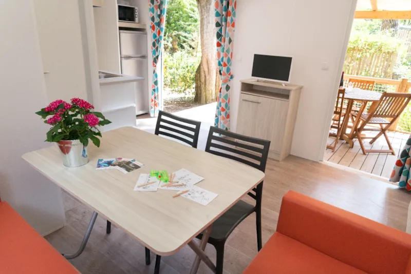 Confort Mobil Home 2Ch. Catleya (2017) 27M² + Terrasse Semi-Couverte