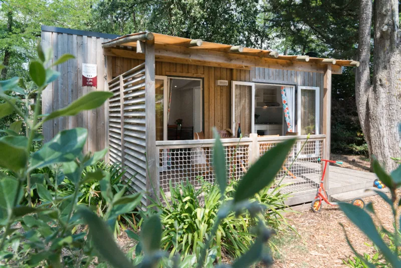 Confort Mobil Home 2Ch. Catleya (2017) 27M² + Terrasse Semi-Couverte