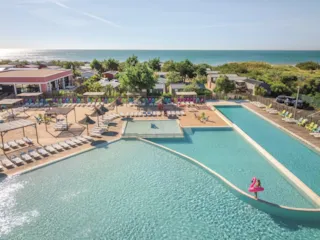 Les Méditerranées - Camping Beach Garden