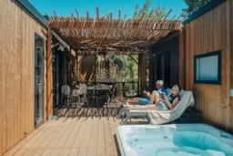 Accommodation - Garden Family Prestige - 4 Bathrooms + 4 Wc + Jacuzzi - Les Méditerranées - Camping Beach Garden