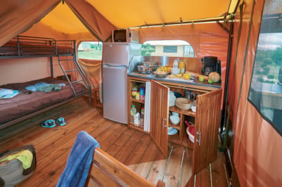 Lodge tent