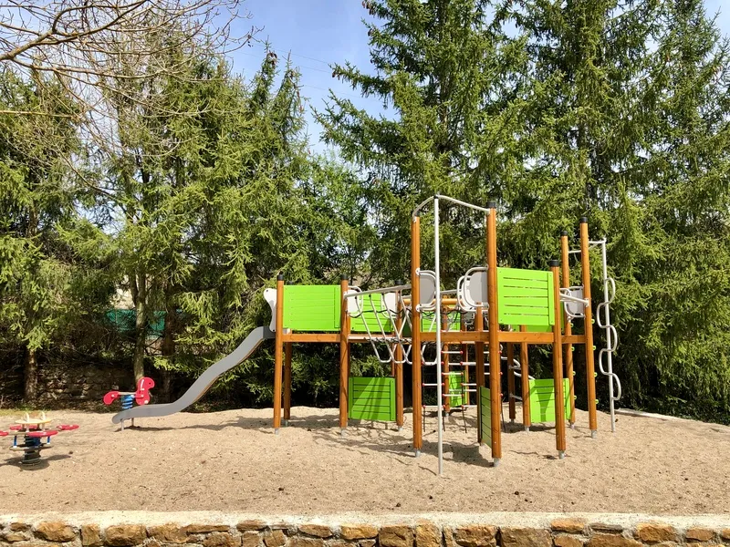 Emplacement Tente Ou Caravane