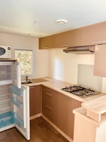Mietunterkunft - Savanah 1/6 Pers. - Camping Les CERISIERS - Hôtel le Vallon
