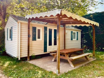 Mietunterkunft - Louisiane - Camping Les CERISIERS - Hôtel le Vallon
