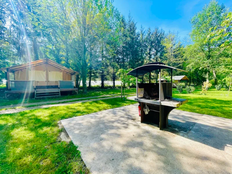 Emplacement Tente Ou Caravane