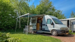 Kampeerplaats(en) - Camperplaats (Max. 8 Meter) - Vakantiepark Koningshof