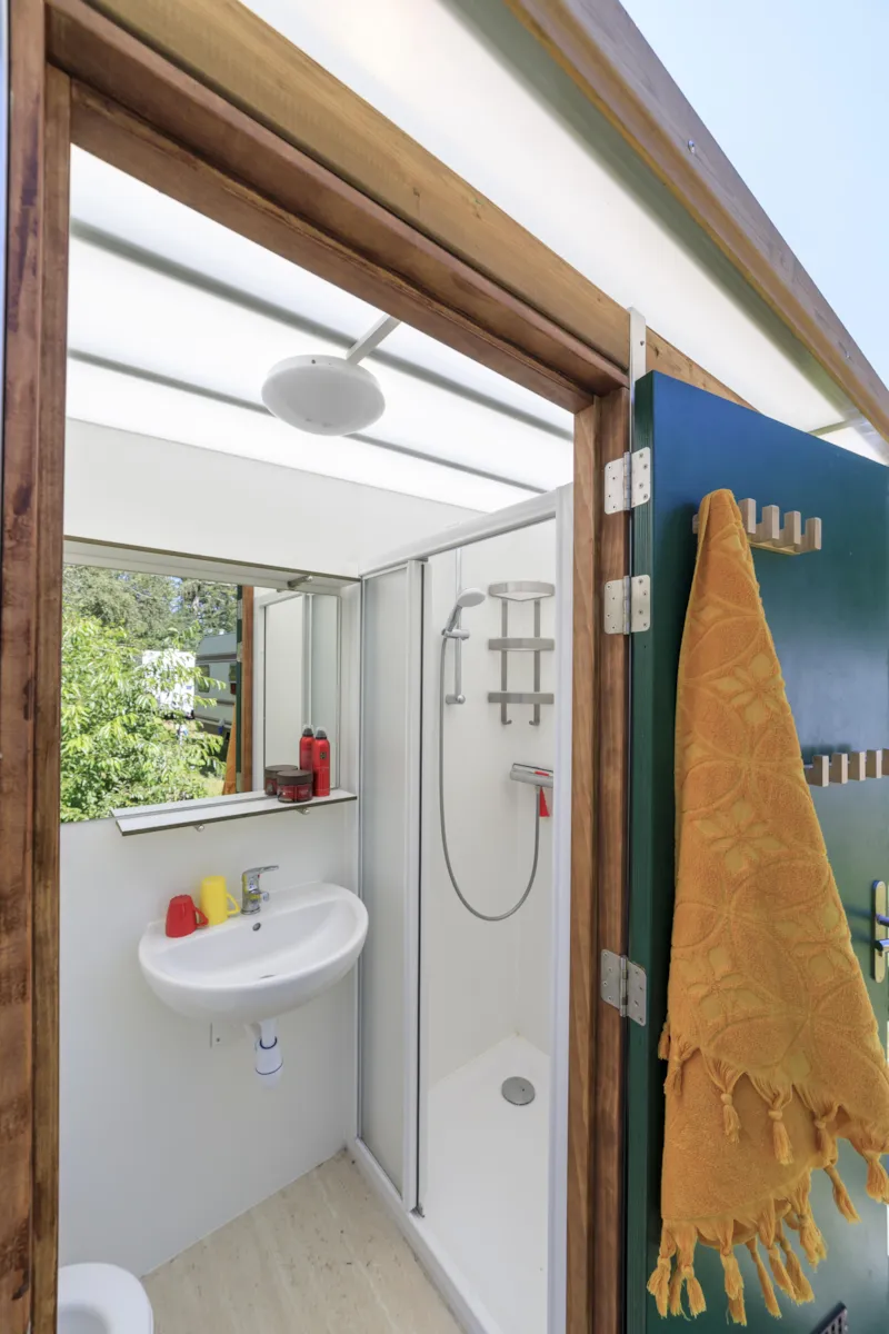 Emplacement Confort Deluxe Avec Sanitair Privé