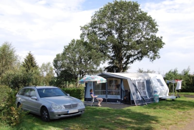 Luxury camping plot 150 m² (incl. 2 pers. + 16A electricity) — 2