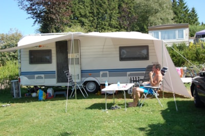 Luxury camping plot 150 m² (incl. 2 pers. + 10A electricity) — 4