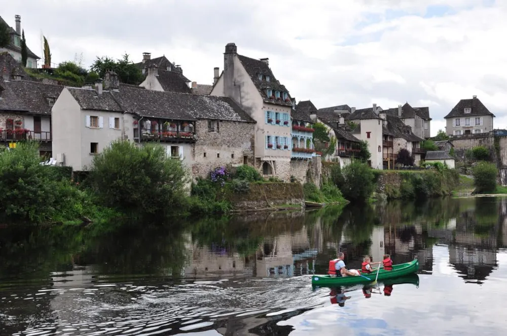 Flower Camping l'Echo du Malpas - image n°30 - UniversalBooking