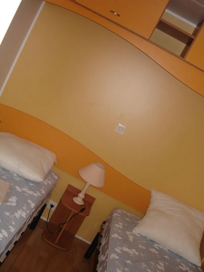 Mobil Home Confort 31M² / 3 Chambres + Tv + Terrasse Non Couverte