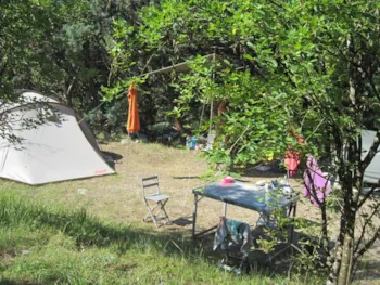 Stellplatz - Stellplatz Confort - Camping Les 2 Soleils
