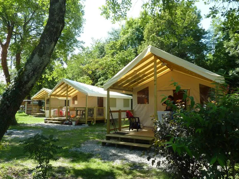 Ecolodge - covered terrace (2 bedrooms)