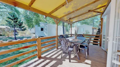 Accommodation - Mobile Home Edelweiss 31M²  - Covered Terrace 15M² (2 Bedrooms) - image n°2 - Camping Saint Disdille