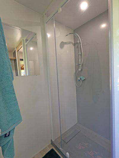 Premium package ~ 120 m² with private bathroom, kitchen area and covered terrace