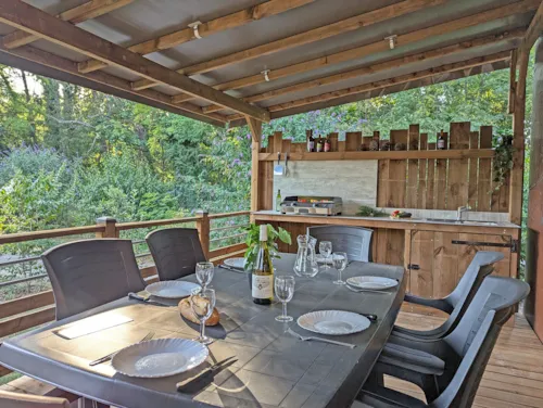 Location - Mobilhome Elegance 3 Ch - 40M² - Terrasse Semi-Couverte 35M² - image n°2 - Camping Saint Disdille