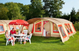 Accommodation - Family Tent - Camping de Chênefleur