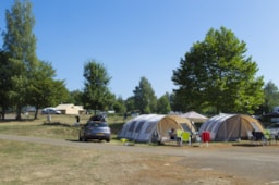 Kampeerplaats(en) - Standplaats : Kleine Tent - Camping La Colline