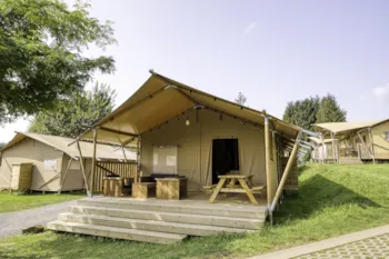 Mietunterkunft - Sunshine 49 7 Pers. - ArdenParks Petite Suisse 