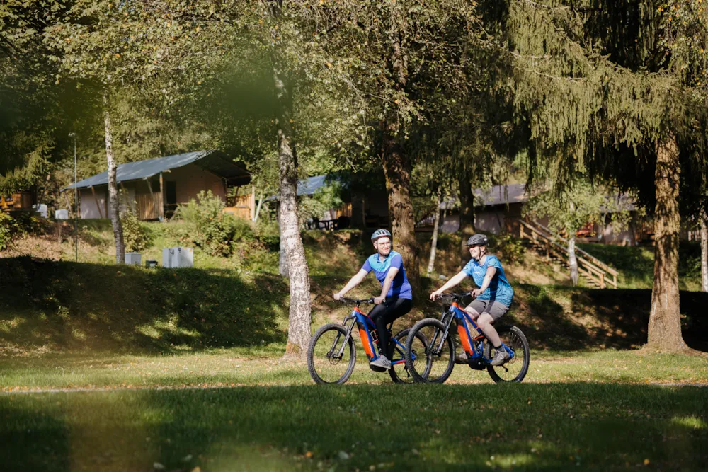 Arden Parks Petite Suisse 