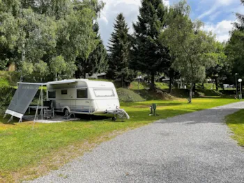 Stellplatz - Stellplatz Comfort - Arden Parks Petite Suisse 