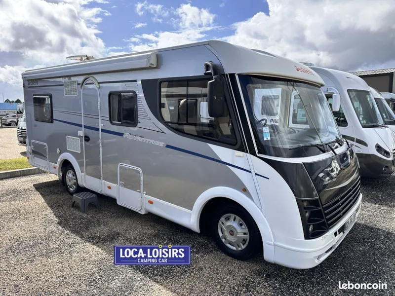 Camping Car Intégral Dethleffs