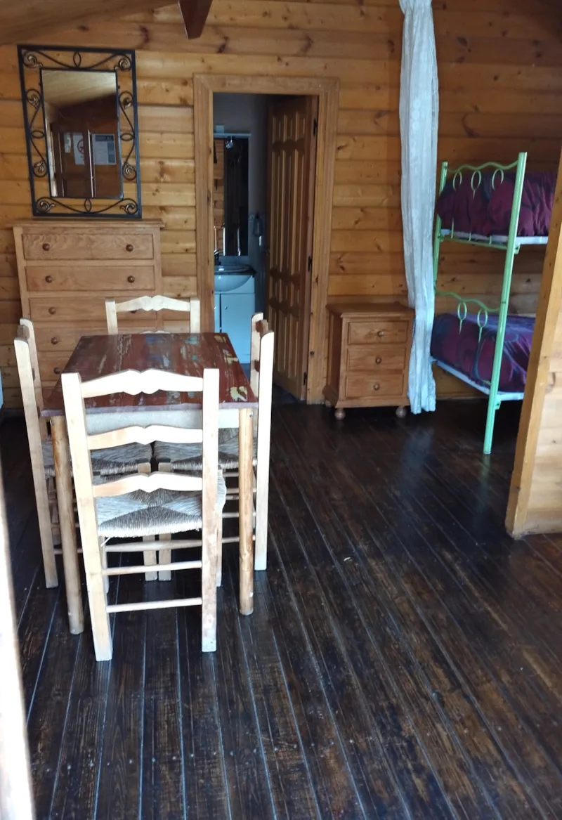 Peñabon Cabane En Bois Avec Cuisine