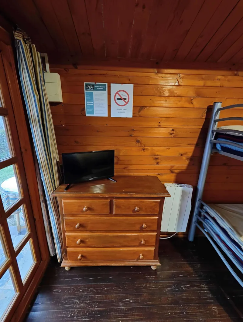 Veleta Cabane En Bois Avec Cuisine