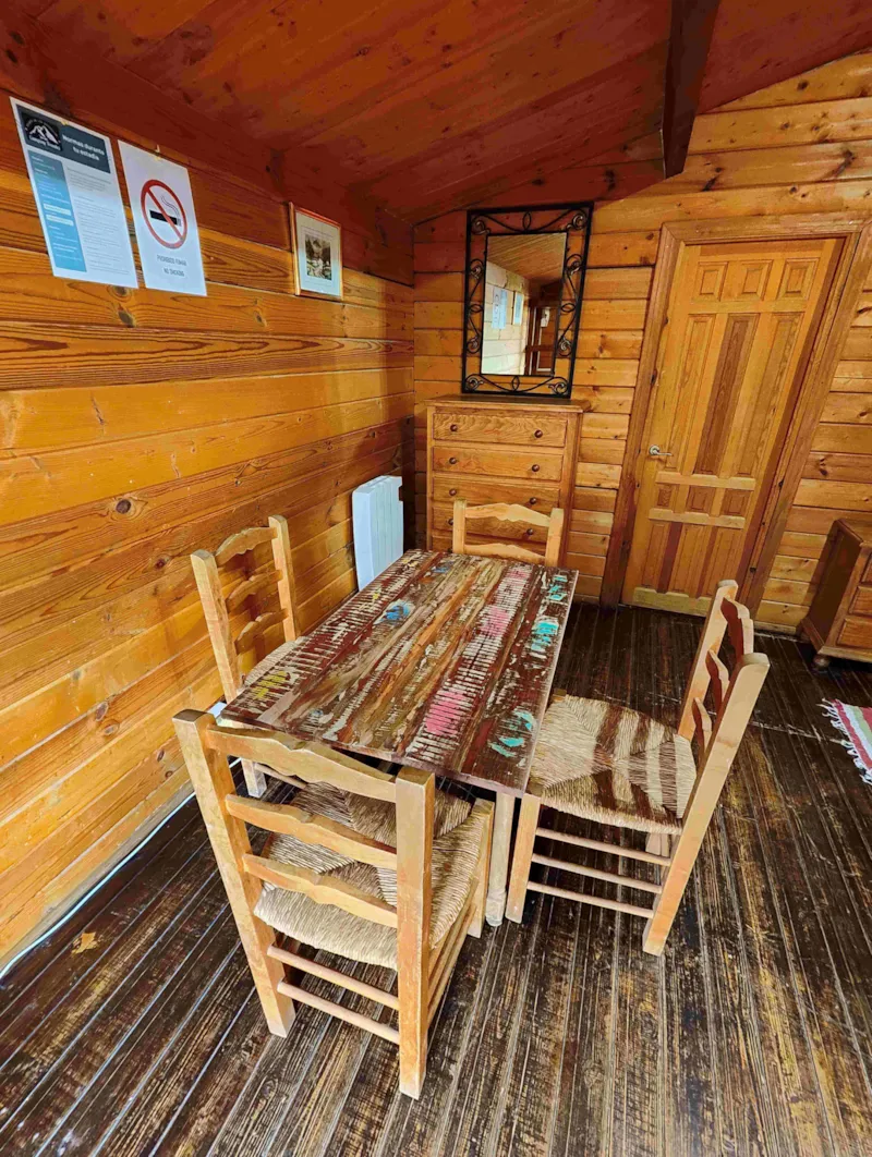 Peñabon Cabane En Bois Avec Cuisine