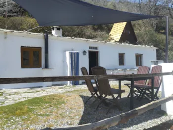Mietunterkunft - Refugio Traditionelles Haus Alpujareña - Camping Trevélez
