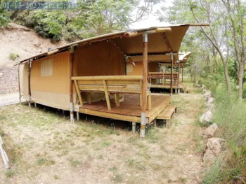 Mietunterkunft - Vacares Luxus-Campingzelt - Camping Trevélez