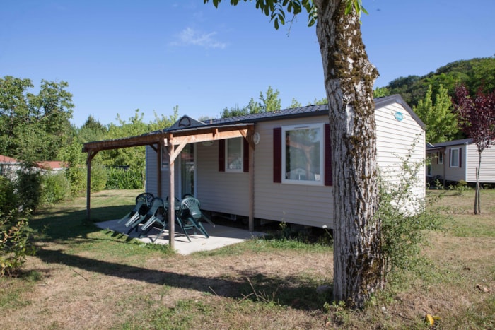 Cottage Family