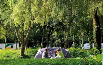 Stellplatz - Stellplatz Standard - Ferienparadies Natterer See