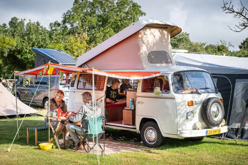 Emplacement - Emplacement Camping Avec Électricité - Huttopia Calvados - Normandie