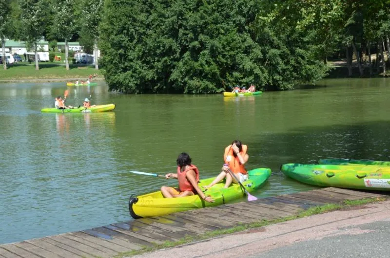 Camping Du Bois De Reveuge