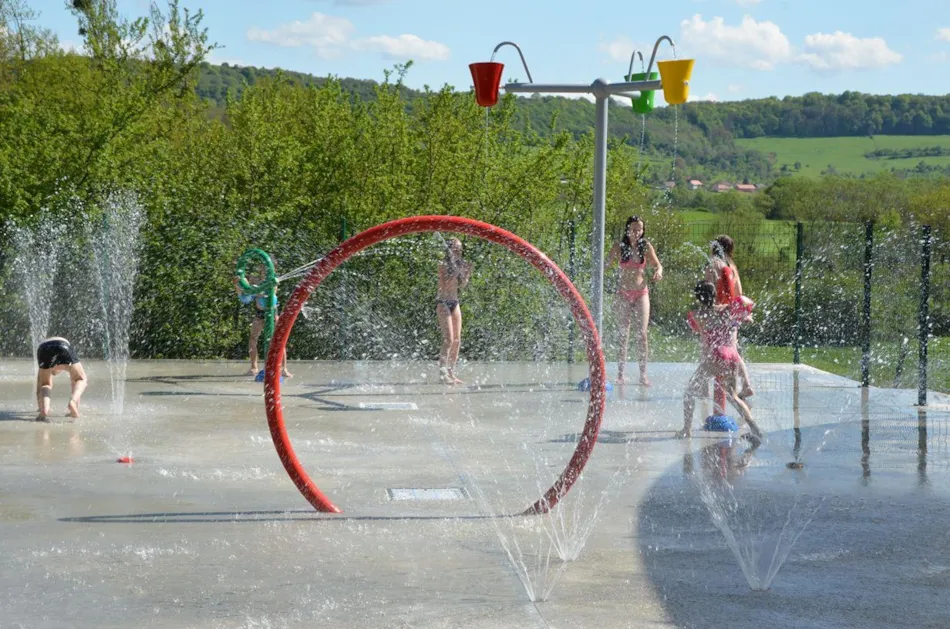 Camping Du Bois De Reveuge