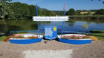 Camping Du Bois De Reveuge - Ucamping