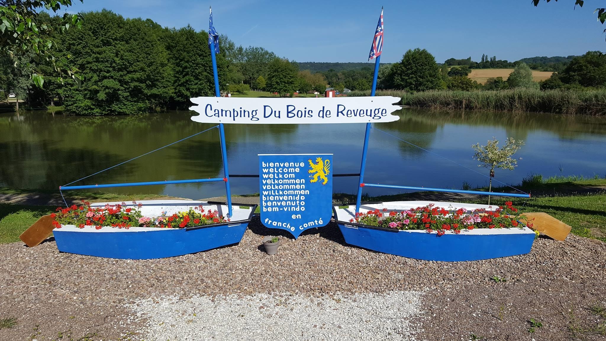 Camping Du Bois De Reveuge — Photo 1