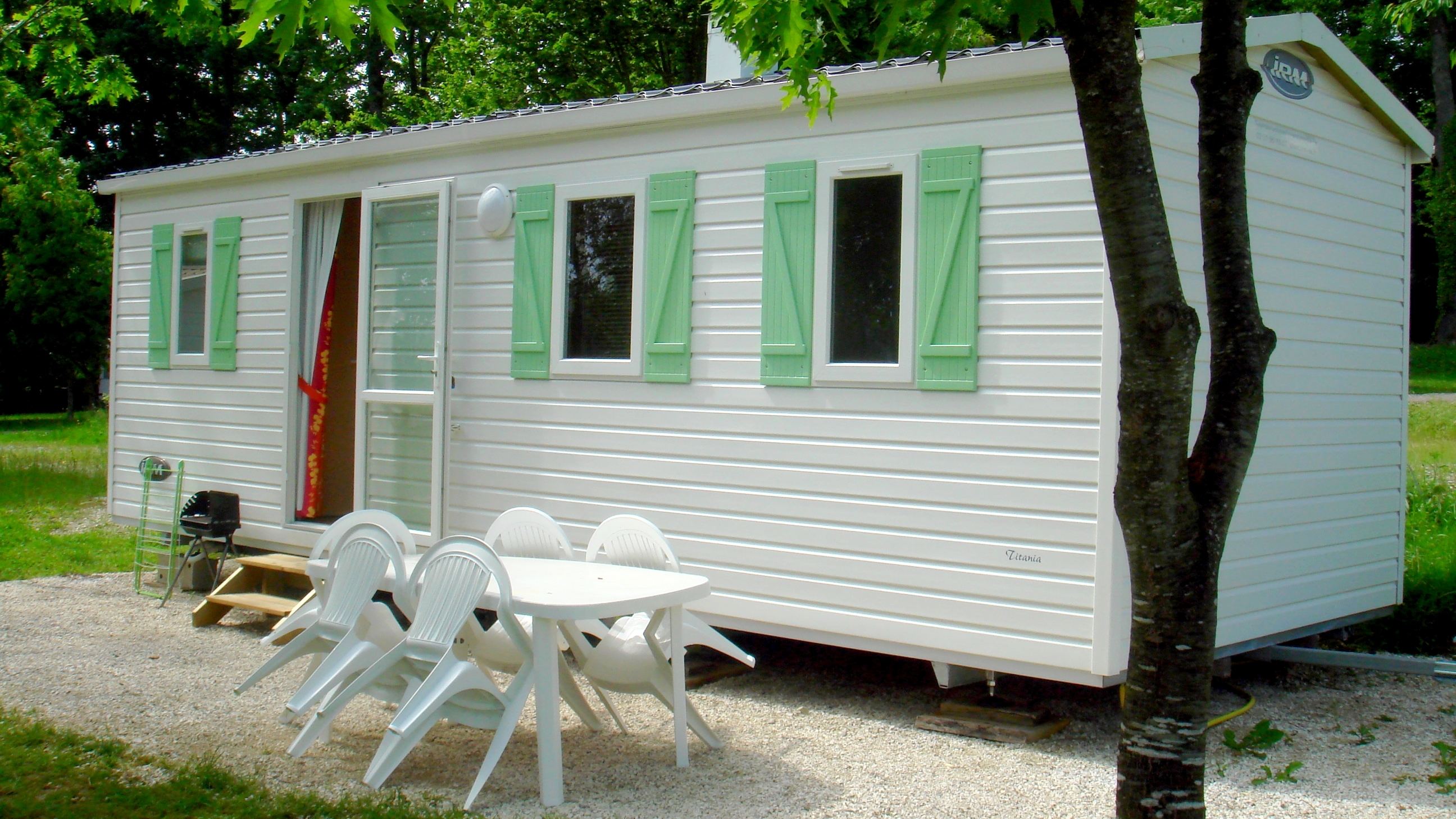 Location - Mobilhome Classic - Camping Le Bois de Reveuge
