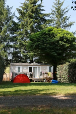 Location - Mobilhome 2 Chambres Et Un Canapé Lit - Camping Le Muret