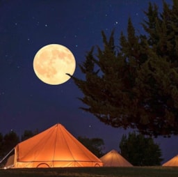 Accommodation - Grand Tipi Glamping - Camping Le Muret