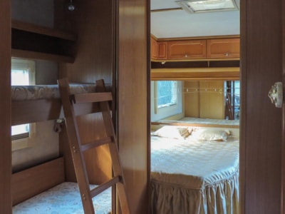 The caravan Tabbart
